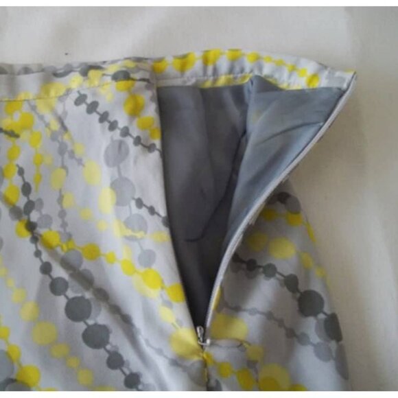 Tailor B. Moss® Fully Lined Side Zippered Printed Mermaid Skirt Size 10 - Picture 7 of 8